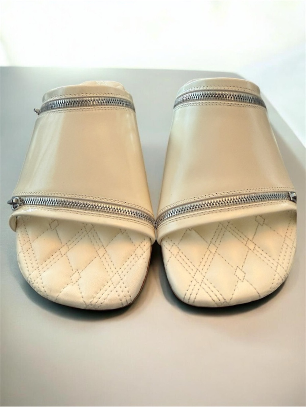 Burberry Cream Quilted Leather Zip-Trim Slide Mules - Picture 6 of 6